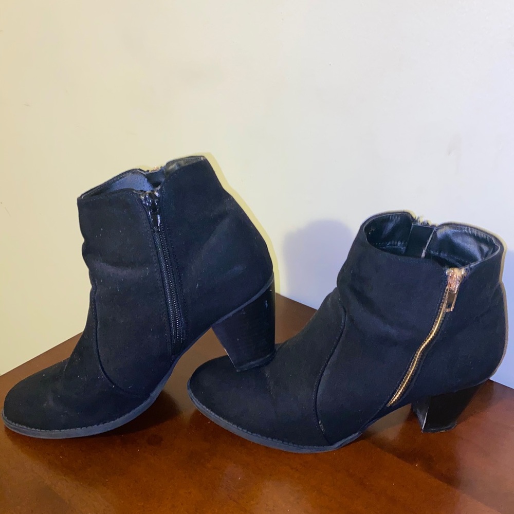 Ankle Boots - Picture 3 of 3